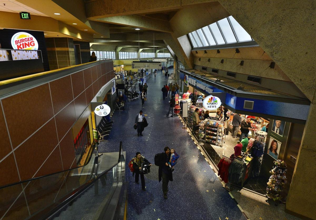 Because of the curvature of the KCI terminals, there is only about 75-foot visibility looking ahead, making many of the retail shops “out of sight, out of mind.” More retail areas have been added inside the secure areas but still not as many as other comparable airports.