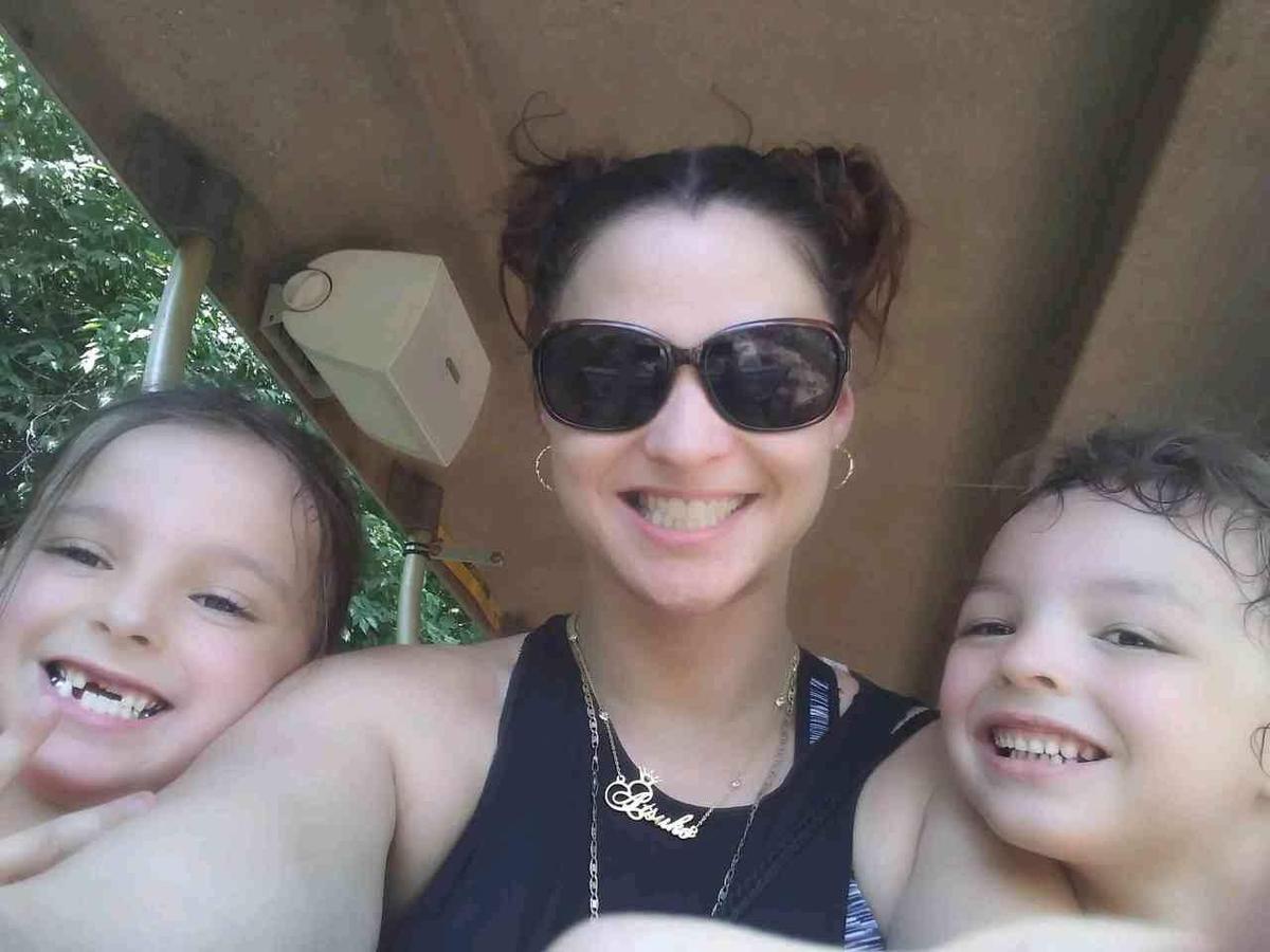 Krisi Eiland, 35, of Kansas City, is pictured with her daughters, Adryanna, 6, and Alayna, 4.