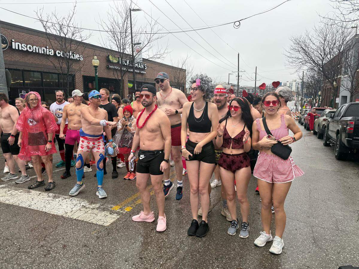 Runners prepare for the 2026 Cupid’s Undie Run in Kansas City. The run was a mile long and started at the intersection of Westport Road and Pennsylvania Avenue.