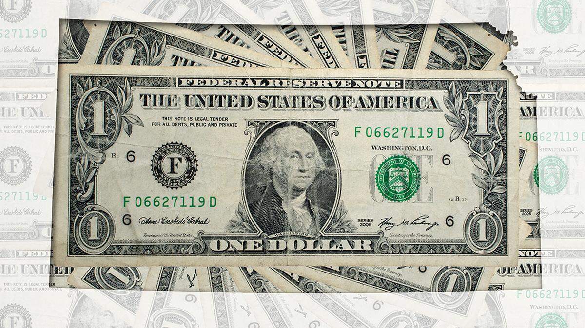 One analysis shows many families would pay about the same under either the governor’s or the GOP leadership’s proposal.