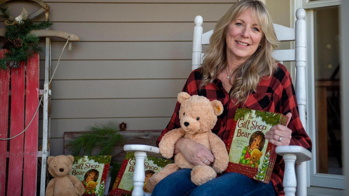 Granddaughter finds old teddy bear in Kansas City area attic — and inspires new book