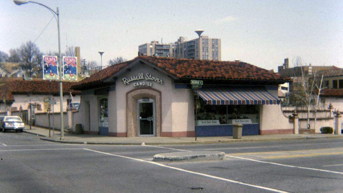 The former Russell Stover candy store at Nichols Road and Broadway Boulevard on the Country Club Plaza in Kansas City