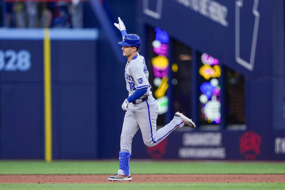 Kansas City Royals right fielder Mike Yastrzemski (18) points up to the sky after hitting a home run against the Toronto Blue Jays during the second inning at Rogers Centre on Aug. 1, 2025.