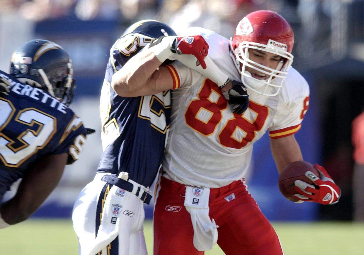 As big and strong as he was, Tony Gonzalez was always difficult to bring down. Cutting down on the number of passes he dropped helped make him elite.
