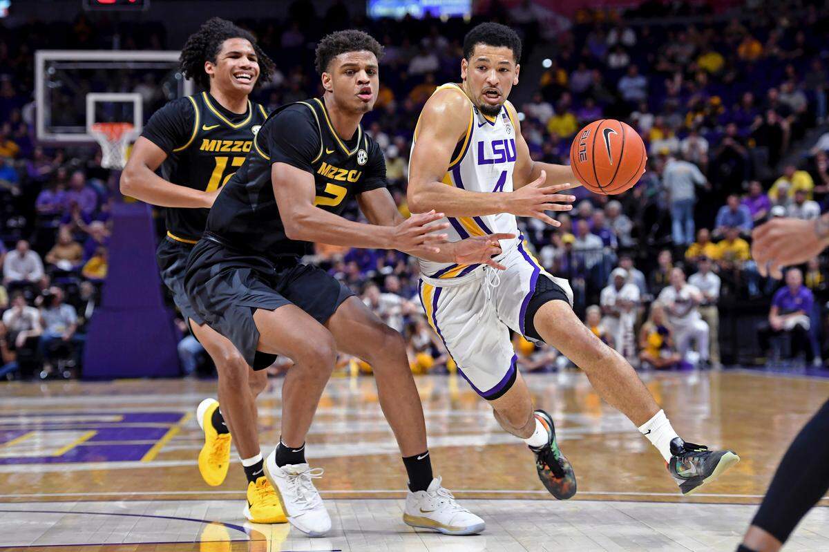 LSU guard Skylar Mays (4) is averaging 25.7 points, 7.0 rebounds and 4.3 assists over the past three contests.