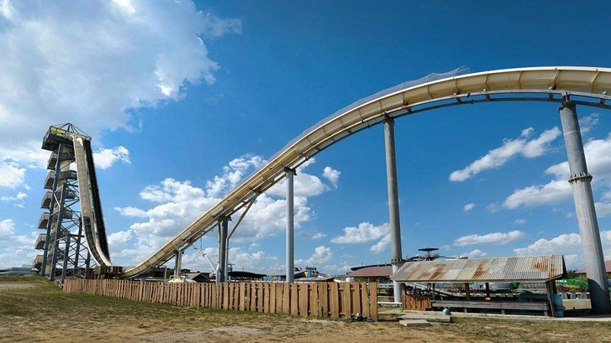The Verruckt water slide at the Schlitterbahn water park.
