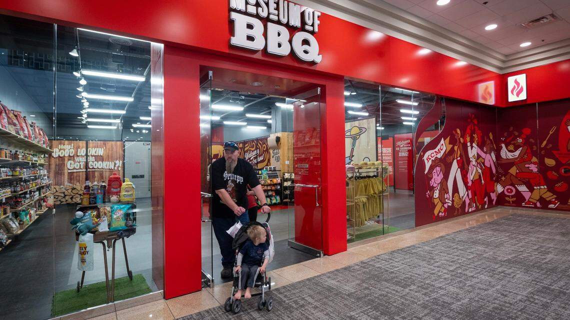 Crown Center businesses welcome new Royals stadium — ‘as long as we can stay’