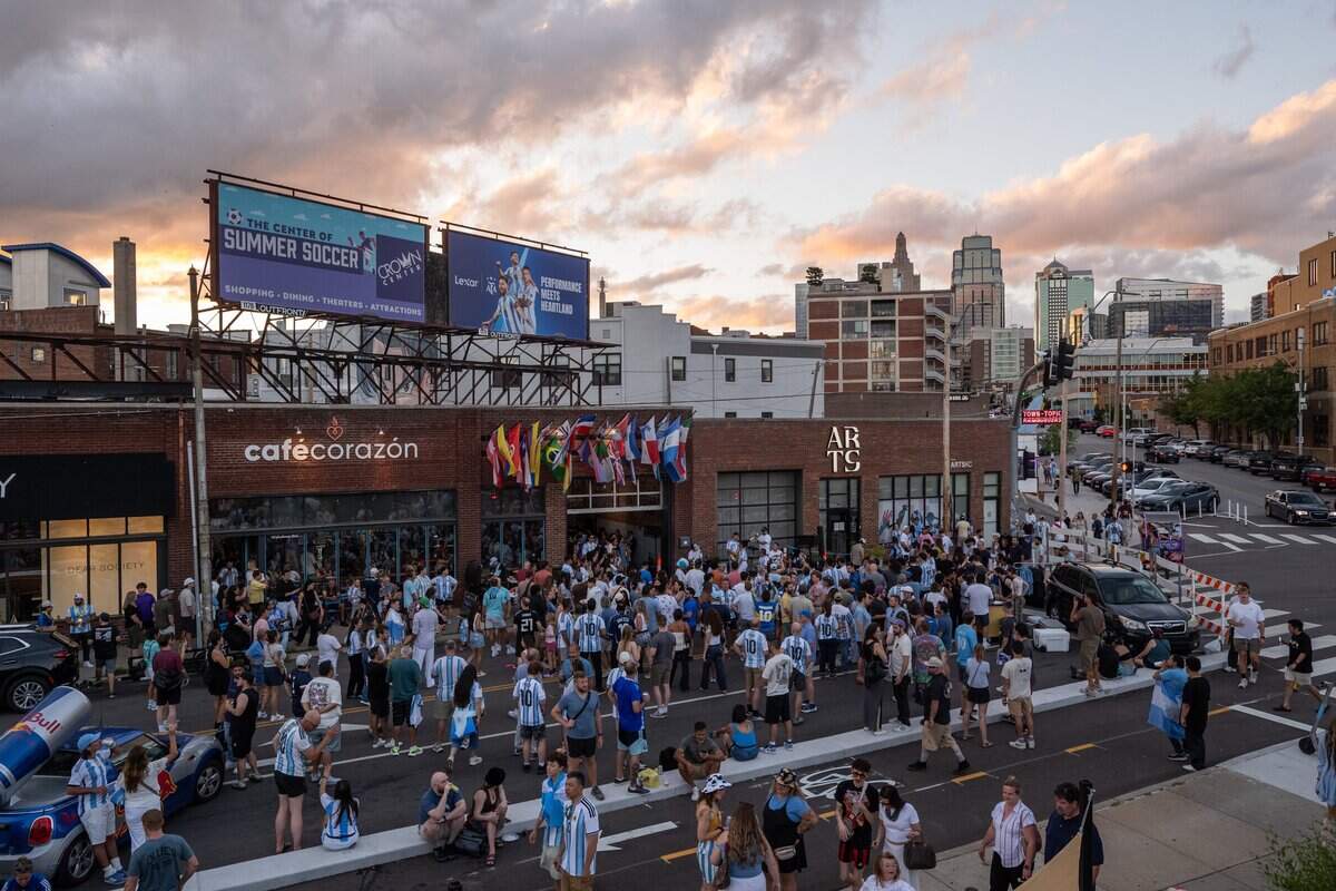 Argentina fans gather outside Cafe Corazon in the Crossroads on Friday, June 10, 2026. Argentina and superstar Lionel Messi will face Switzerland at Kansas City Stadium on Saturday for a chance to advance to the semifinals of the World Cup.