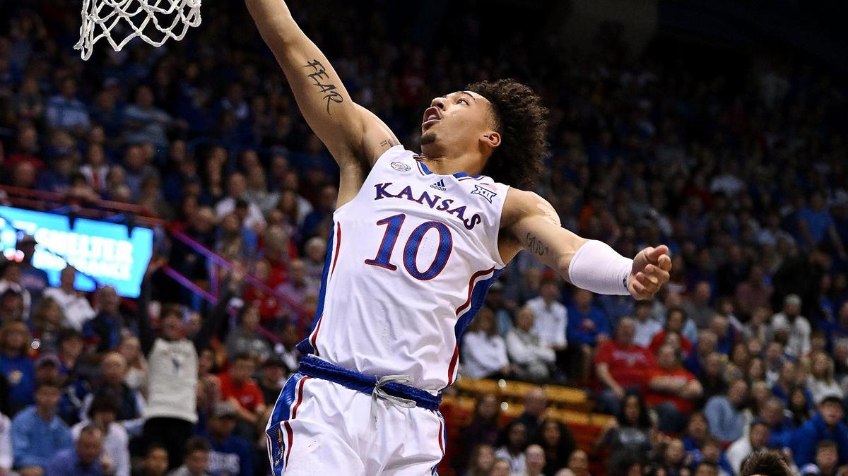 KU’s Jalen Wilson sailed past the Omaha defense for a bucket during the first half of Monday night’s game at Allen Fieldhouse.