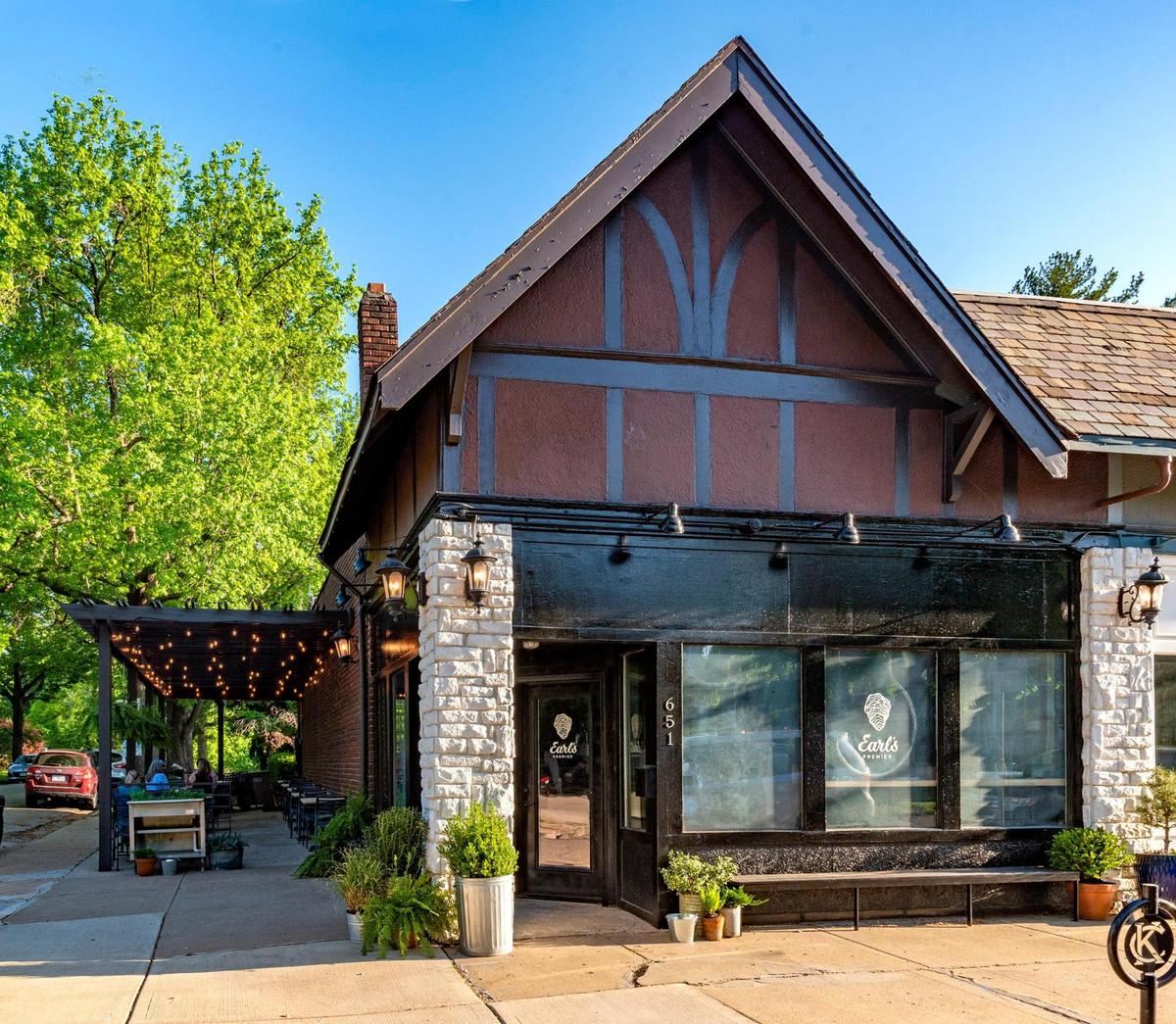 The exterior of Earl’s Premier at 651 E. 59th St.