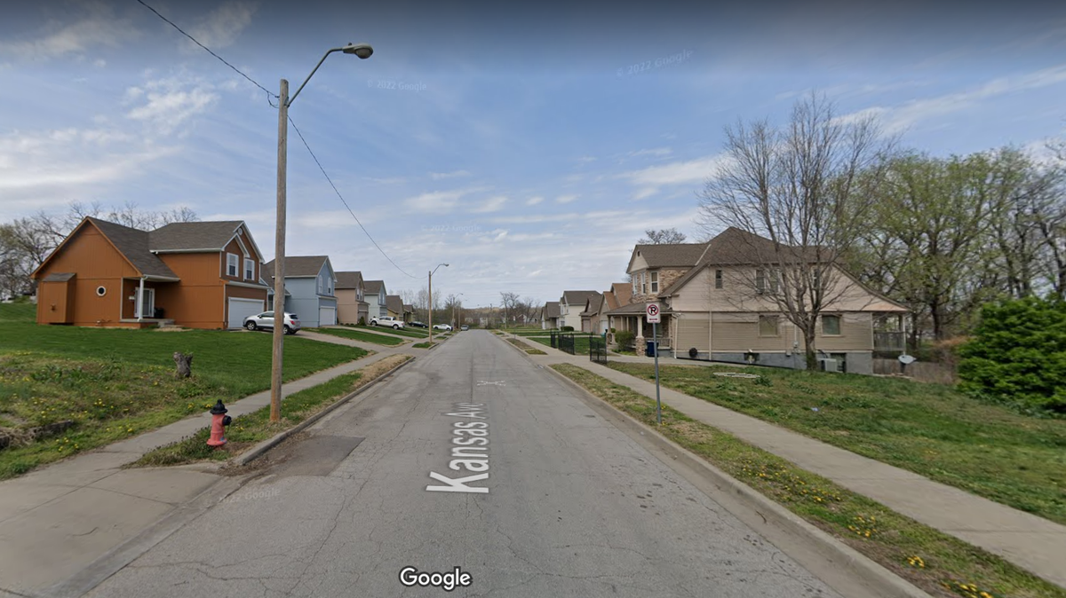 Kansas City police responded to a homicide in the 1900 block of Kansas Avenue Saturday night that left one man dead.