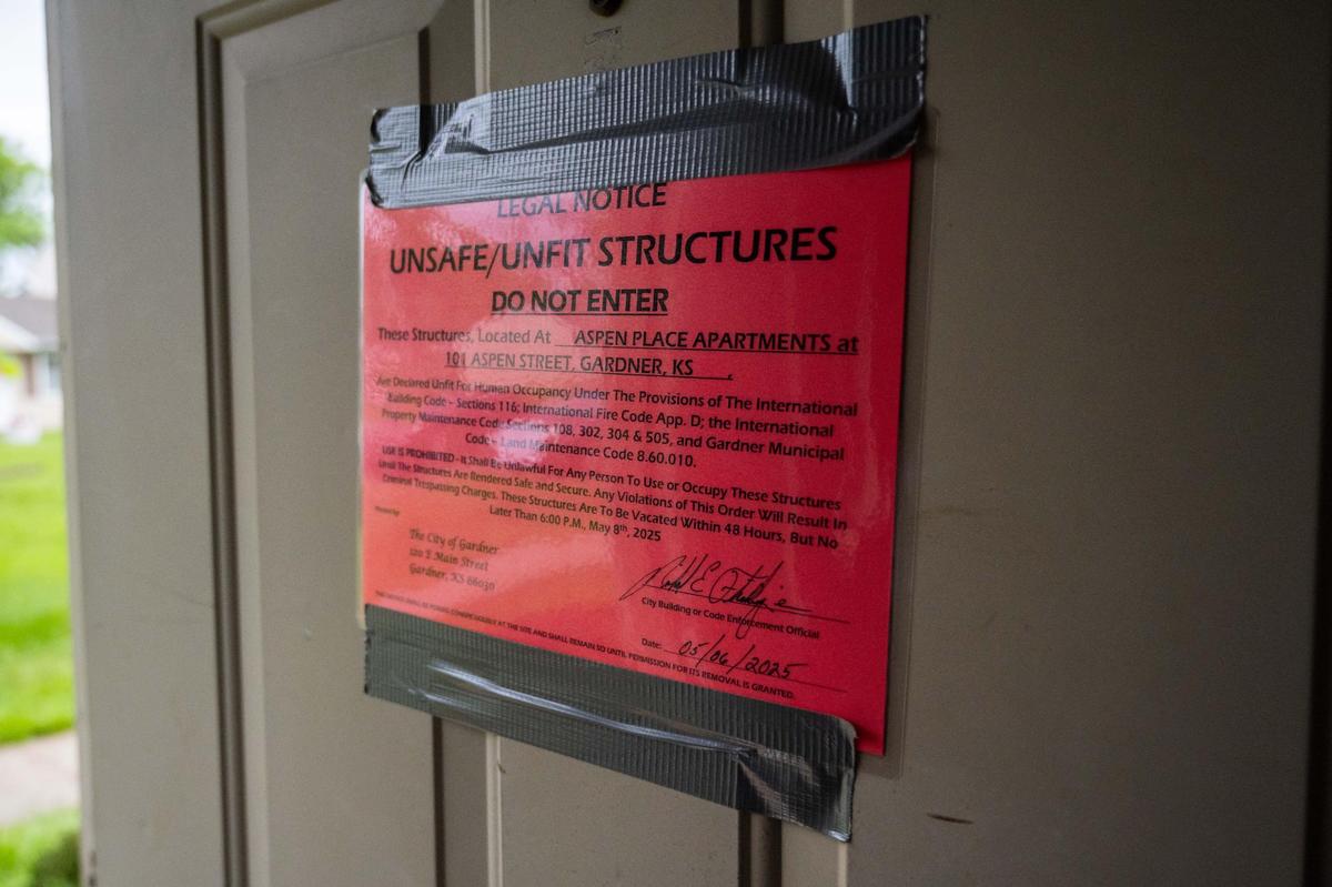 Do not enter notices on a door at Aspen Place Apartments in Gardner on Wednesday, May 7, 2025. Residents of the apartment complex were forced from their homes after the city condemned the property due to several safety concerns.