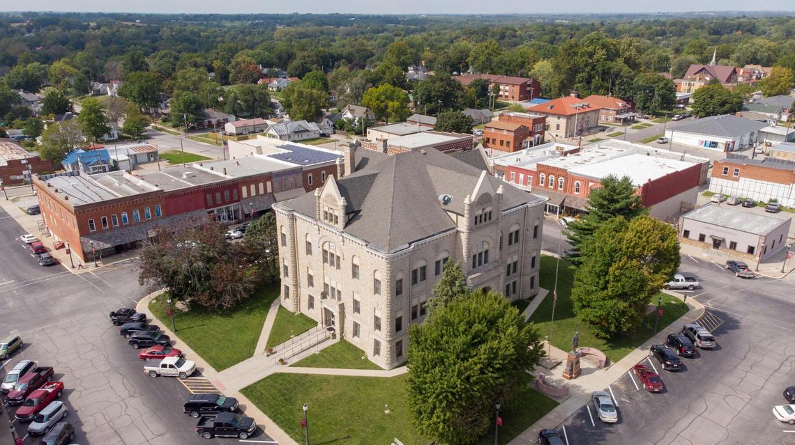 The Carroll County Courthouse sits squarely in the town square in Carrollton, Missouri. The town, with a population of about 3,600, has two companies that have been licensed for growing medical marijuana. “Per capita, Carrollton is going to be the cannabis capital of Missouri,” said Tyler Klein, CEO of Carroll County Cannabis Co.