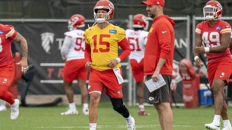 Patrick Mahomes’ injury has some good news — especially for the Chiefs long-term