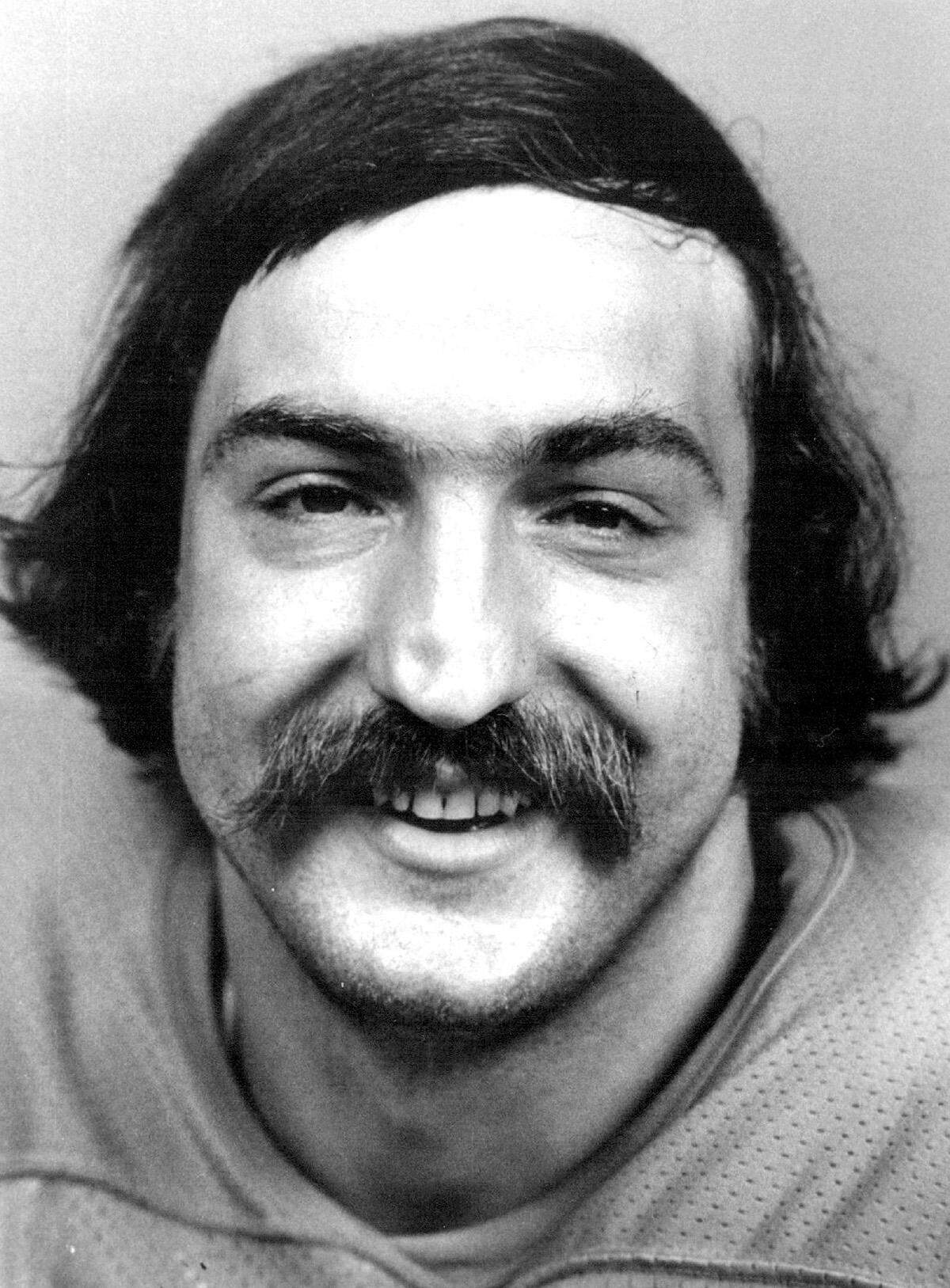 Kansas City Chiefs center Jack Rudnay in 1977.