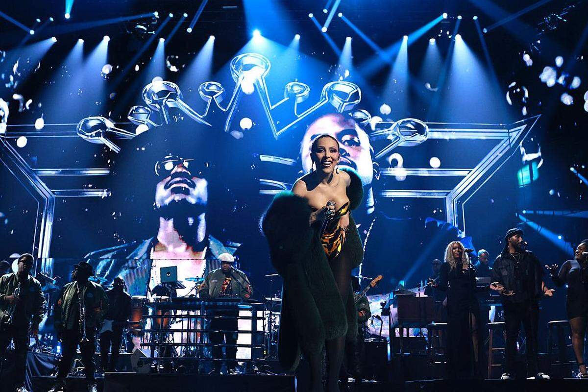 LOS ANGELES, CALIFORNIA - NOVEMBER 08: Doja Cat performs onstage during the 2025 Rock & Roll Hall Of Fame Induction Ceremony - Inside at Peacock Theater on November 08, 2025 in Los Angeles, California. (Photo by Theo Wargo/Getty Images for RRHOF)
