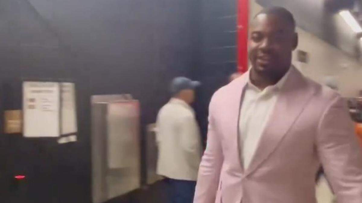 Chris Jones was looking sharp Sunday.