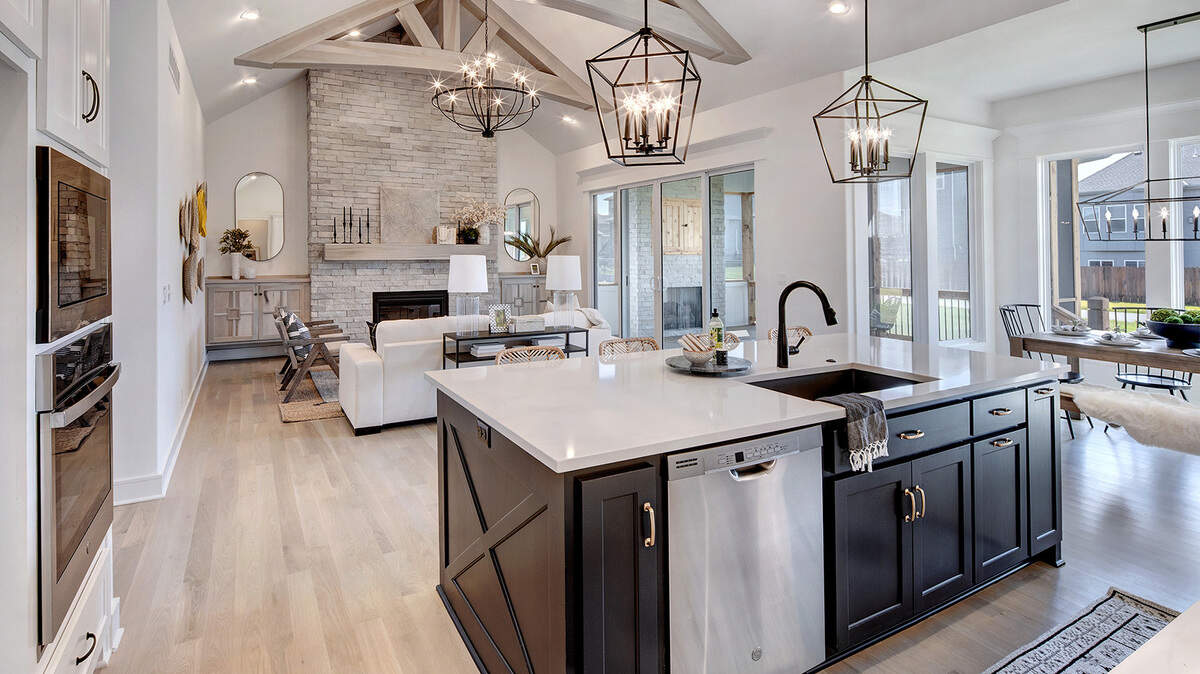 Spacious layouts, soaring ceilings and impeccable finishes are just some of the reasons that Willow Pointe’s custom luxury villas are in high demand. Prices start in the upper $400,000s.