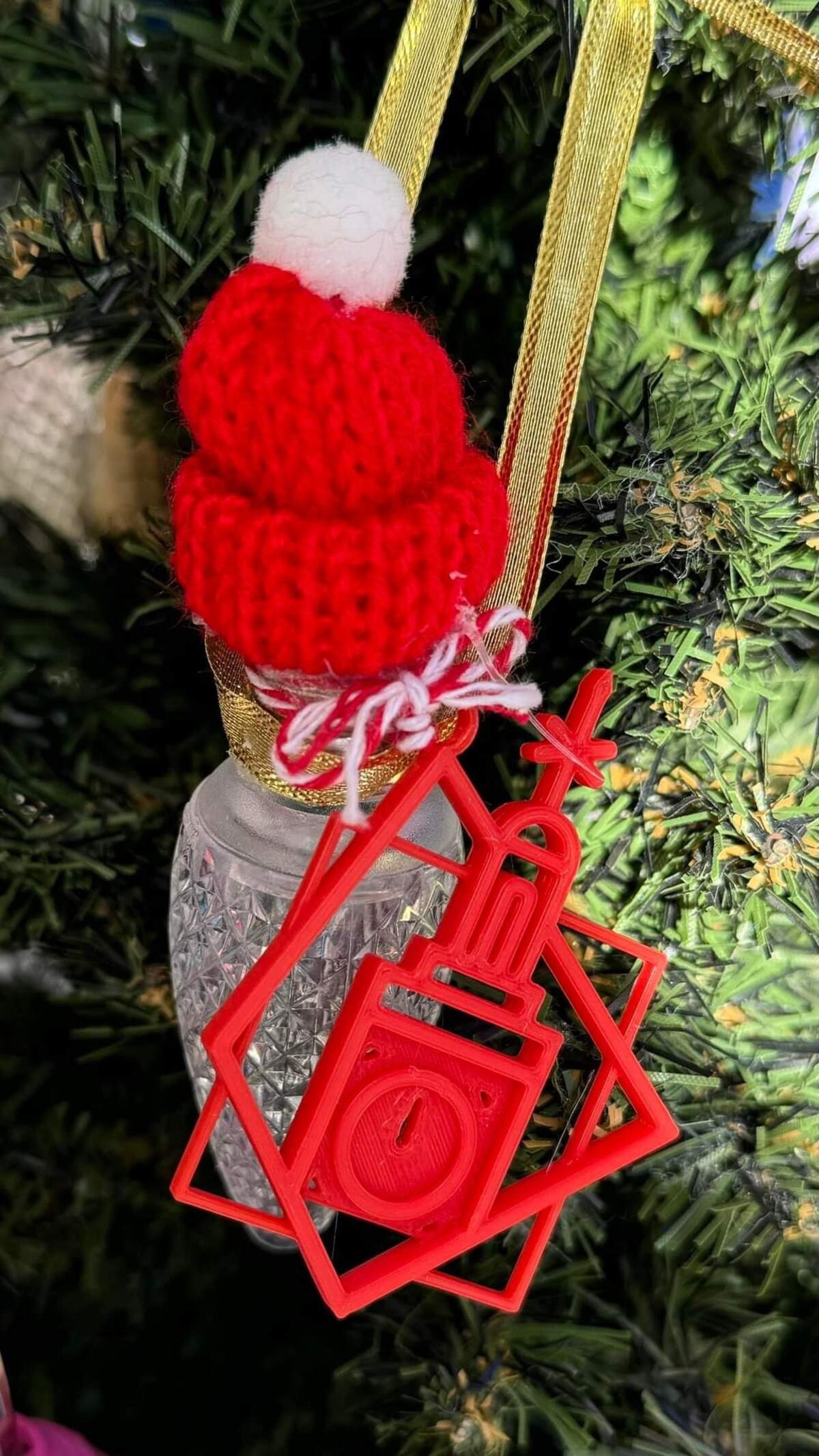 One of the $10 ornaments.
