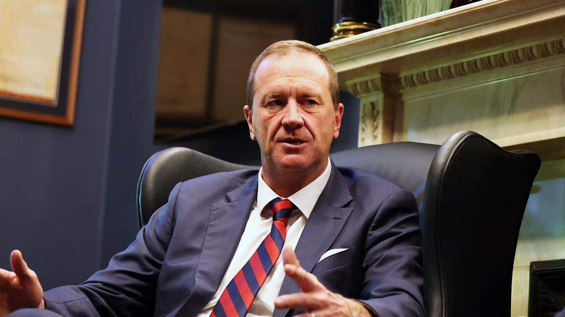 If he can’t defend Trump, Eric Schmitt can always attack the Democrats | Opinion