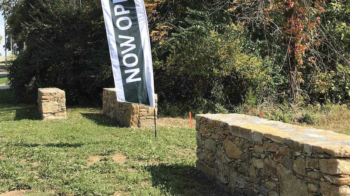 As the Fall Parade of Homes continues, visit Kenneth Estates and see new homes under construction inside Shawnee’s I-435 loop.