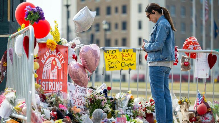 Who has legal liability for mass shooting at Kansas City rally? The Chiefs? The city?