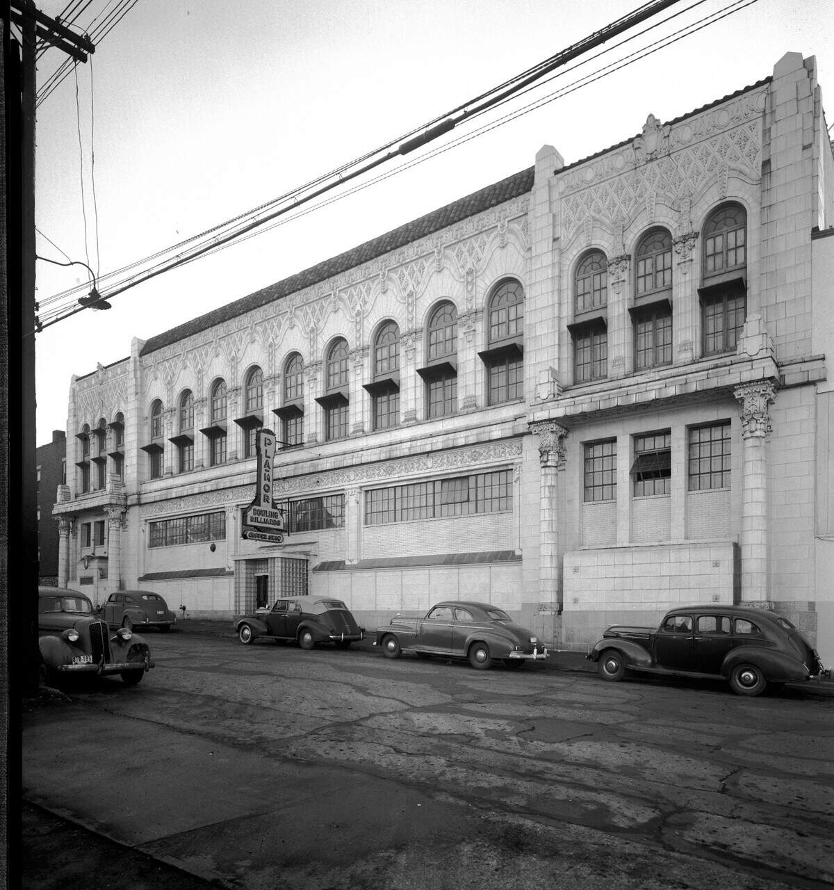 The side entrance to the Pla-Mor, shot from 31st Street Terrace on the north side of the building.