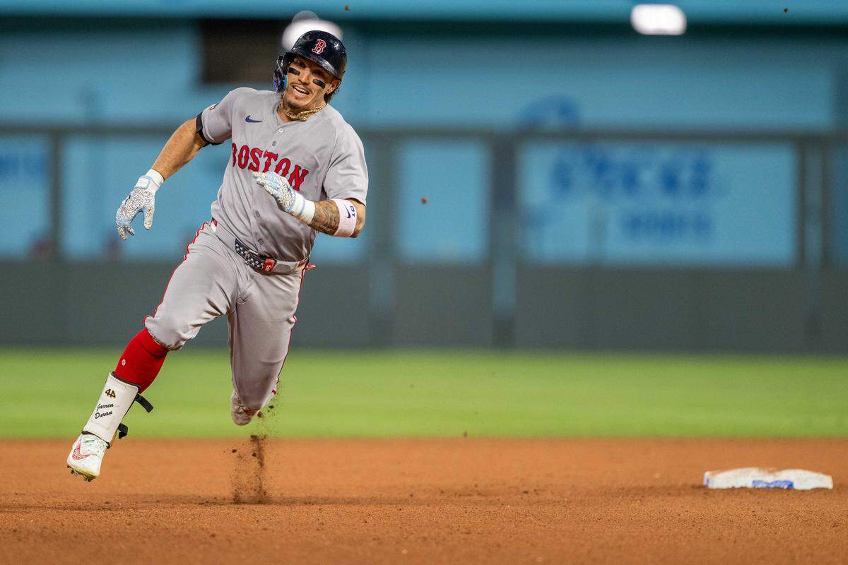 Boston Red Sox left fielder Jarren Duran runs out a triple against the Kansas City Royals on Wednesday, May 20, 2026, at Kauffman Stadium.