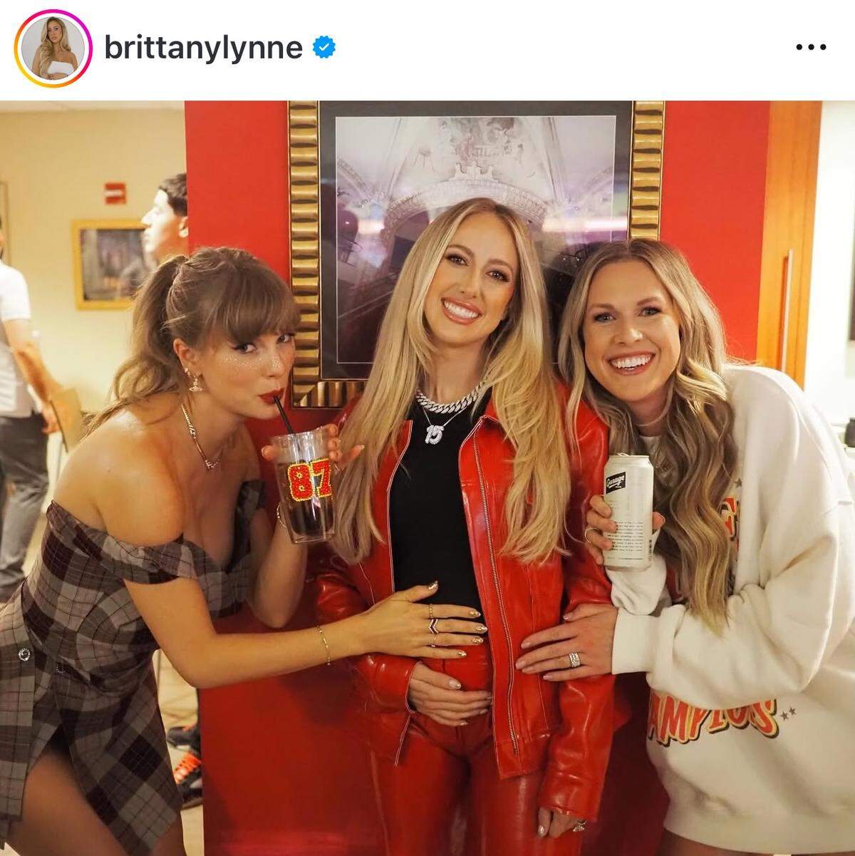 Taylor Swift gave Brittany’s baby bump a gentle pat at a Chiefs game this season.