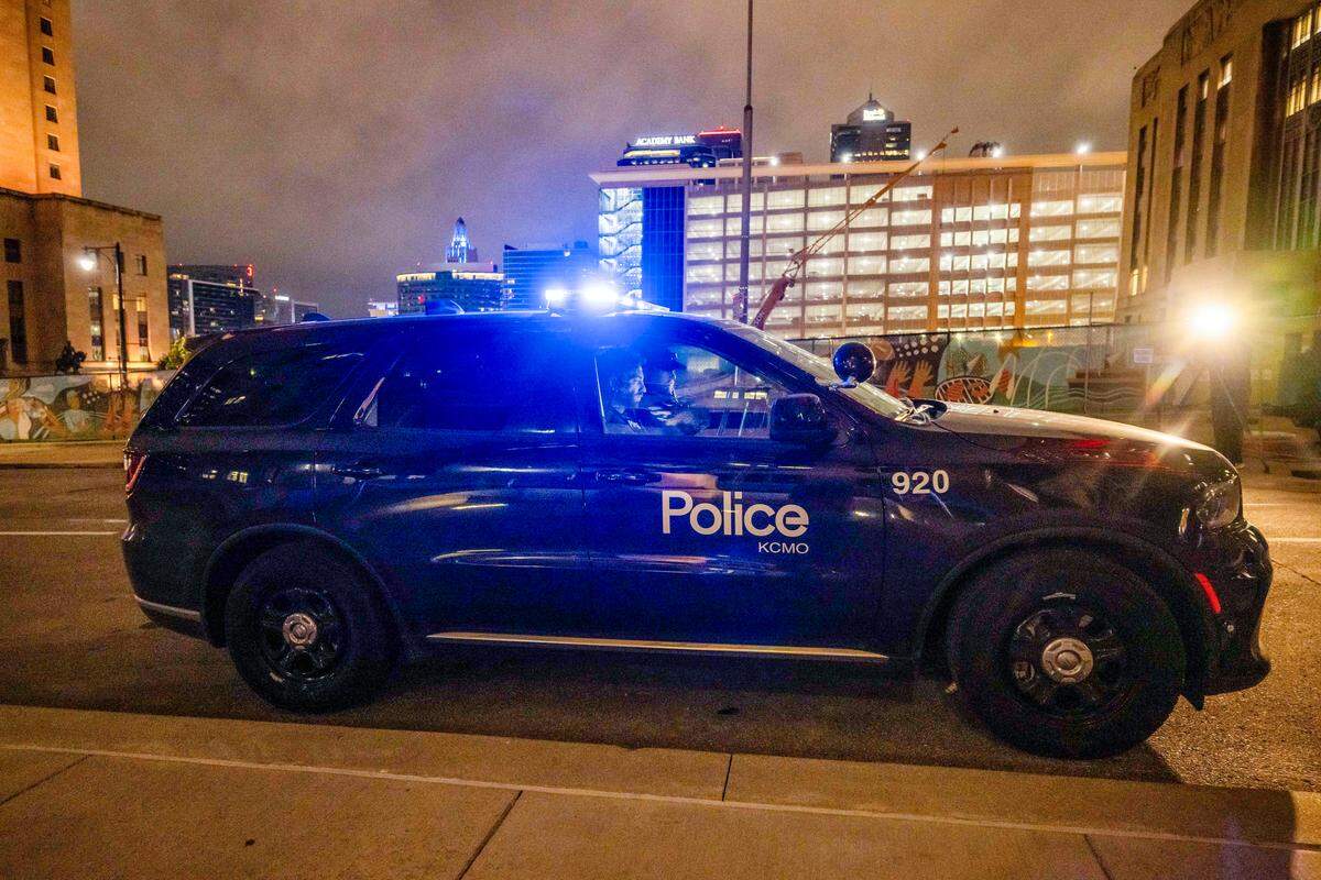KCPD unveiled new steady, always on, blue lights on top of police cruisers, on Tuesday, Sep. 23, 2025, in Kansas City. Starting Tuesday, officers will patrol while using these blue lights in an attempt to “increase visibility in communities around the city,” according to Mayor Quinton Lucas and KCPD.