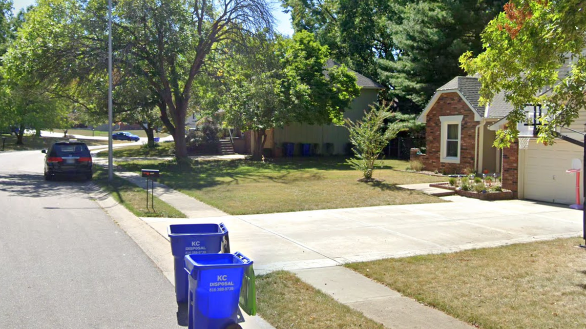 Several people on the 6600 block of Goode Drive in Shawnee are injured after a fire and knife attack .