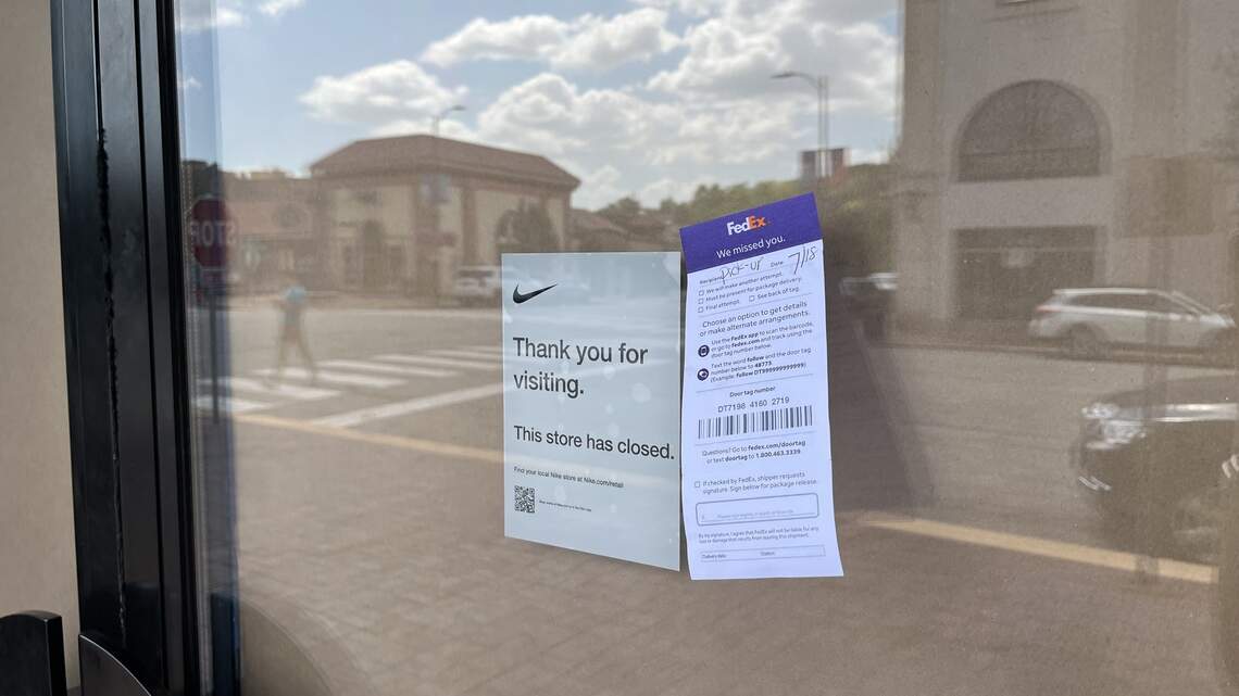 Popular athletic clothing store closes abruptly on Kansas City’s Plaza