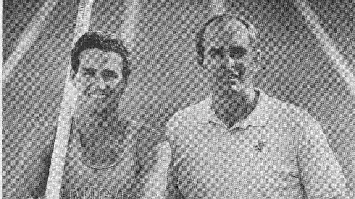 Former Kansas track coach Gary Schwartz,, right, with pole vaulter Pat Manson. Schwartz has died at the age of 79.