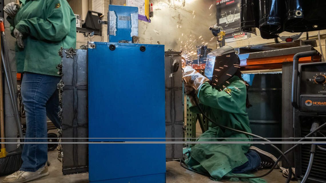 Big blue Star newspaper boxes are gone. Teen-made robot lookalikes are coming | Williams