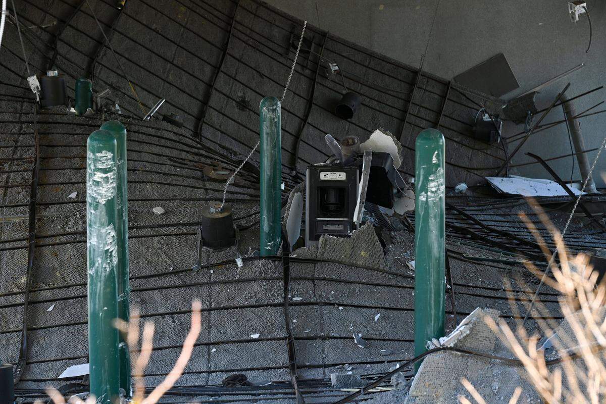 The roof of drive-thru bank lanes at Central Bank in Sugar Creek collapsed on Monday, May 4, 2026.