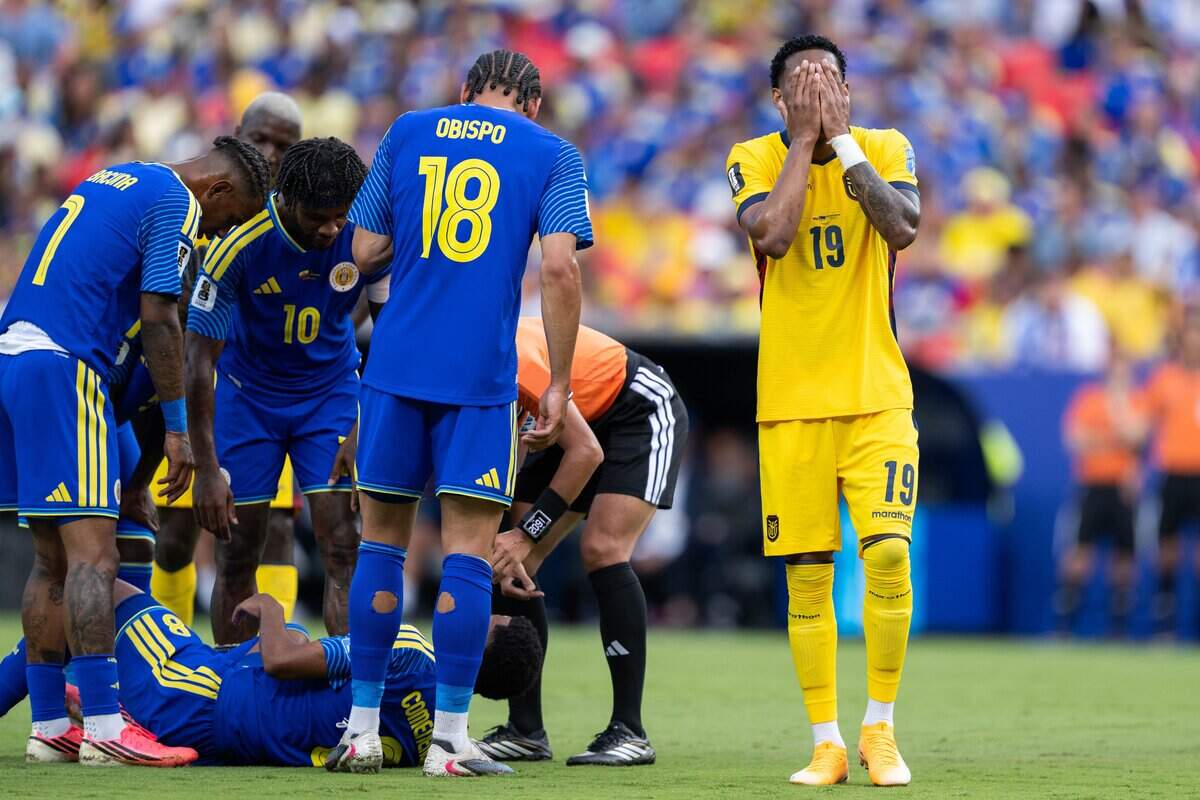 Ecuador midfielder Gonzalo Plata (19) holds his face after a foul on a Curaçao player in a FIFA World Cup group-stage soccer match at Kansas City (Arrowhead) Stadium in Kansas City on Saturday, June 20, 2026.