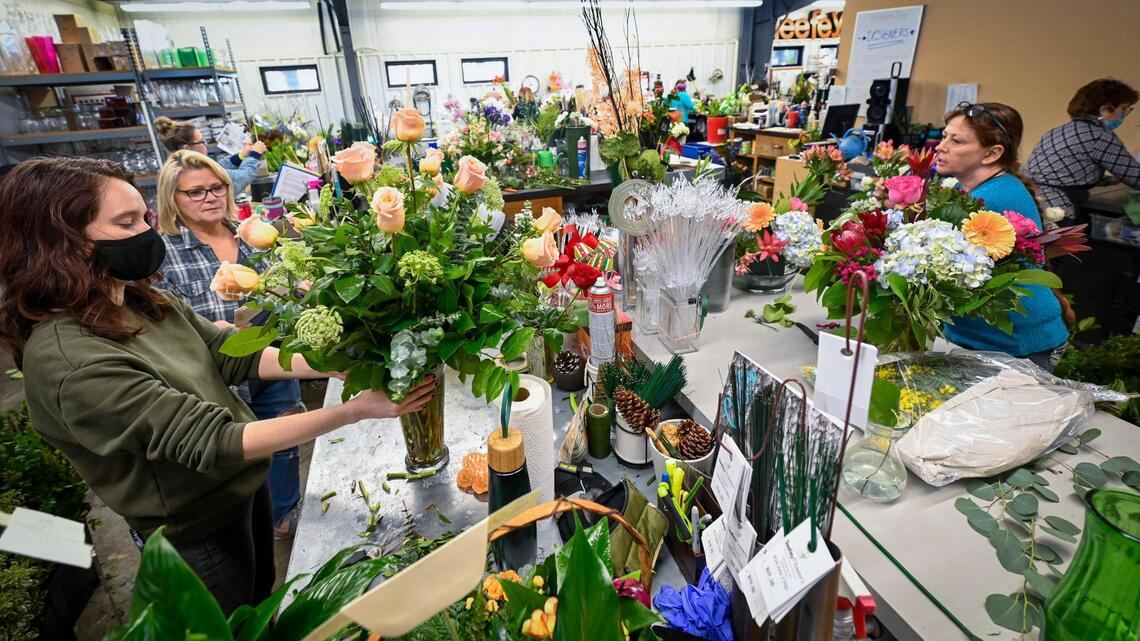 Aún estás a tiempo de encargar flores para el Día de San Valentín en Fort Worth.