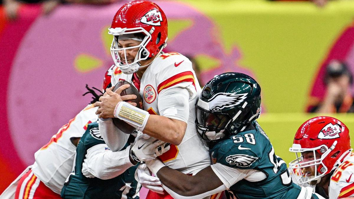 Kansas City Chiefs quarterback Patrick Mahomes (15) is sacked by Philadelphia Eagles linebacker Jalyx Hunt (58) in the second quarter during Super Bowl LIX on Sunday, Feb. 9, 2025, in New Orleans.