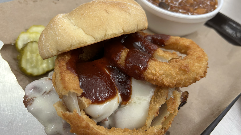 Patrick Mahomes, Obama & Paul Rudd are right: Joe’s KC is quintessential barbecue
