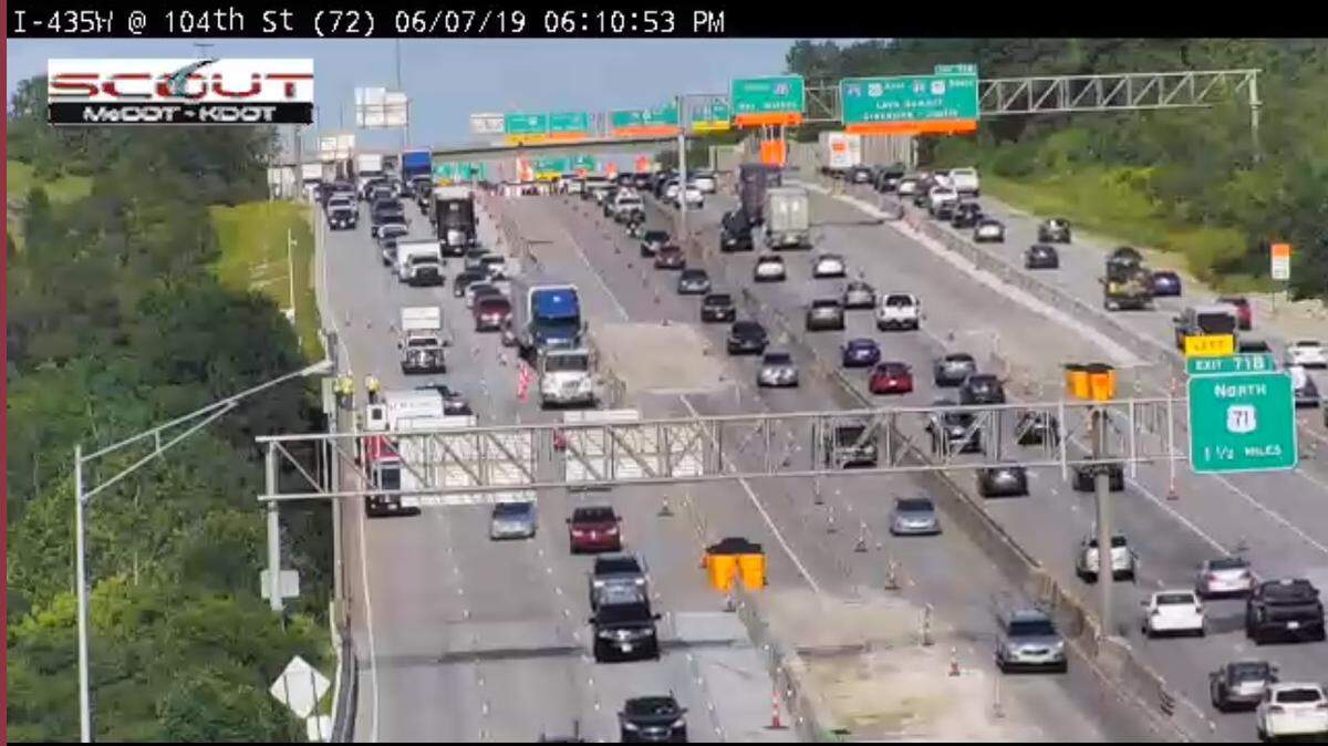 Officials were inspecting a part of Interstate 435 after an expansion joint “popped out” Friday, June 7, 2019 resulting in a multi-vehicle wreck, a tweet from the Missouri Department of Transportation said.