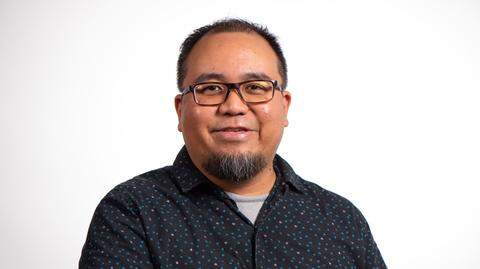 Profile Image of Neil Nakahodo