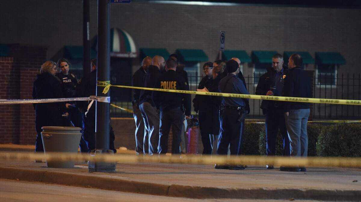 Video shows homicide victim left on Independence Avenue in KC | Kansas ...