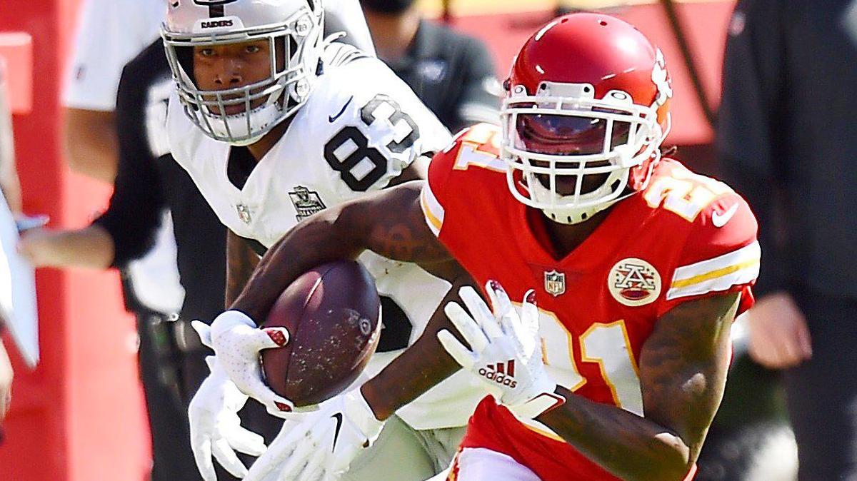 Kansas City Chiefs cornerback Bashaud Breeland picked off a pass intended for Las Vegas Raiders tight end Darren Waller in the first quarter Sunday, October 11, 2020, at Arrowhead Stadium in Kansas City, Missouri.