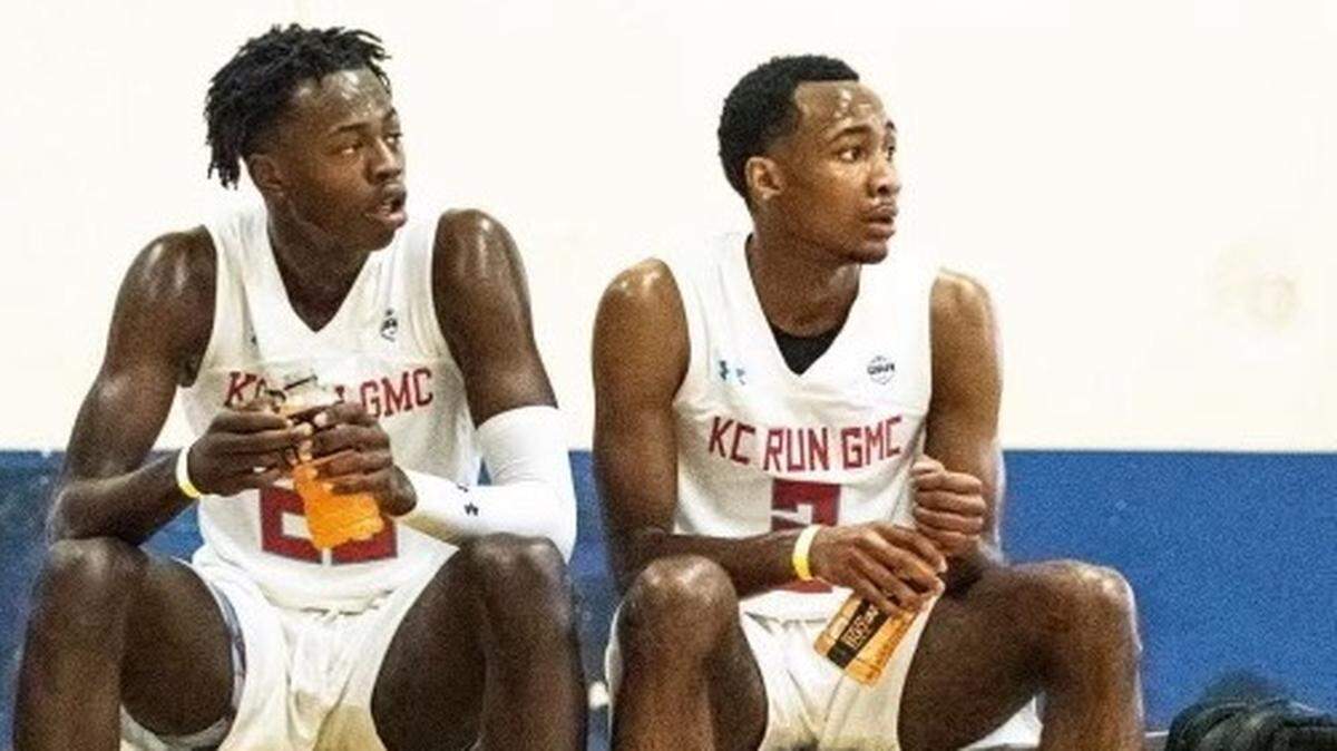 Mizzou men’s basketball players and Kansas City products Mark Mitchell, left, and Tamar Bates take in the action during an AAU event a few years back.