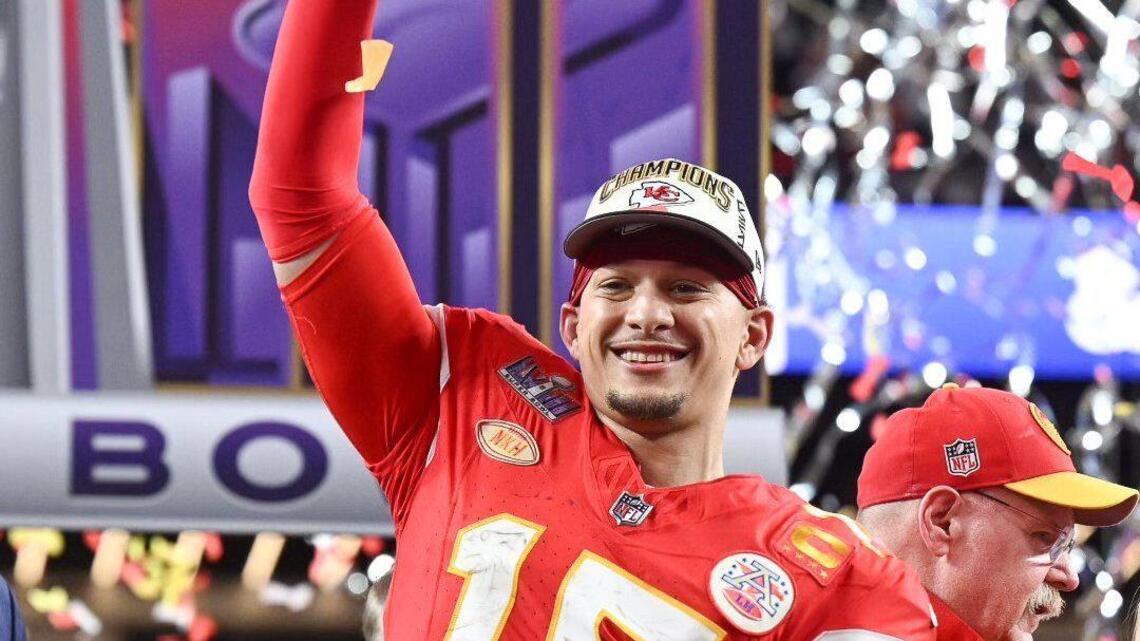 These Kansas City area schools will be open during the Chiefs’ Super Bowl parade