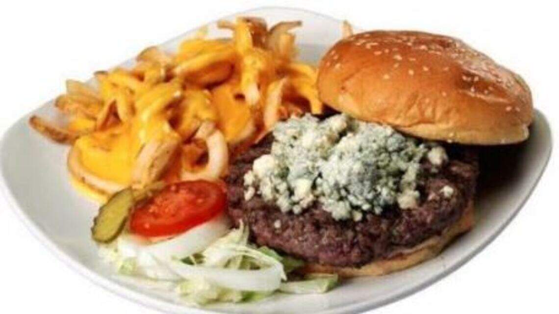 Free burgers, doughnuts, games in the Kansas City area — if you get a COVID vaccine
