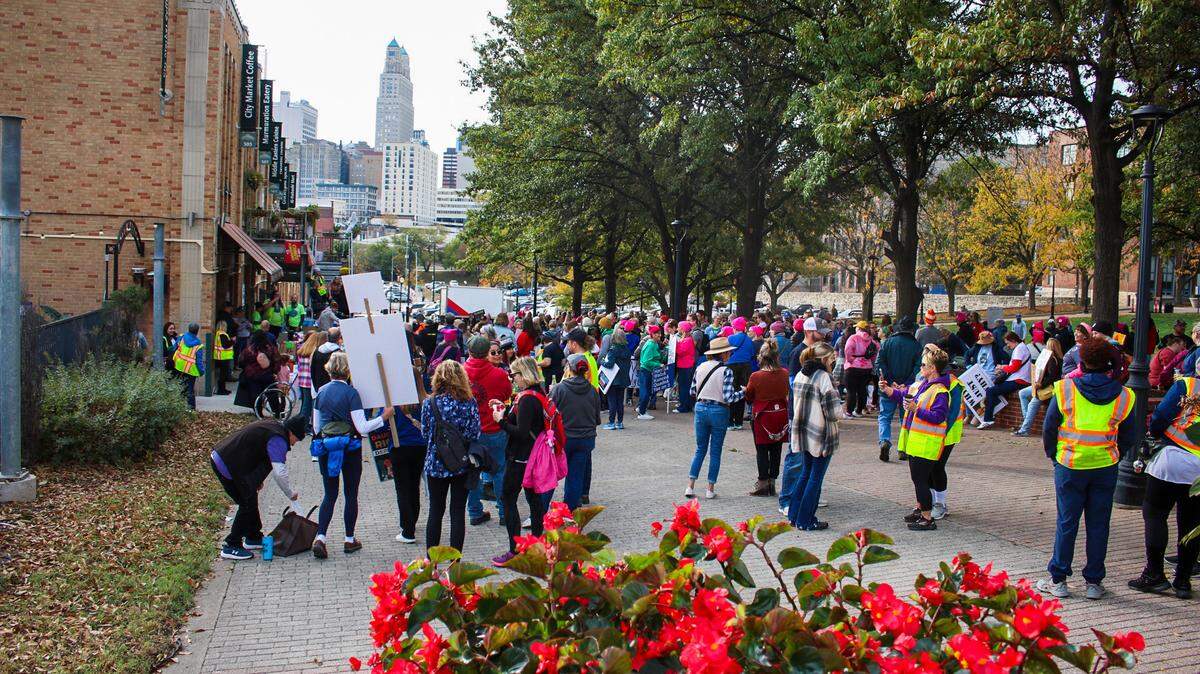 A crowd of a couple hundred people gathered in the Kansas City’s River Market neighborhood on Nov. 2, 2024 to march and advocate for abortion access. Organizers promoted a “Yes” vote on Amendment 3 in Missouri ahead of the 2024 General Election.
