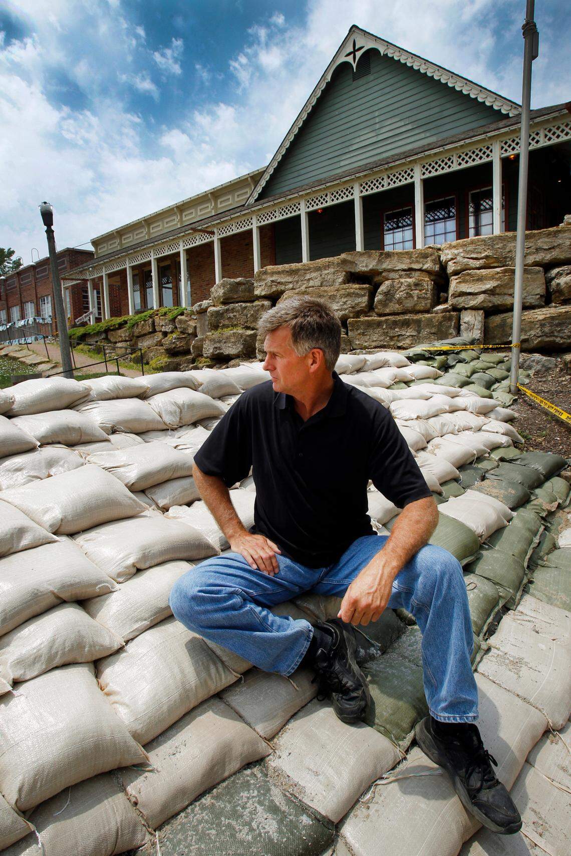 In 2011, Hutsler helped stack sandbags to protect downtown Parkville from an anticipated Missouri River flood. He later drew the attention of the Platte County prosecutor after instructing workers to remove some of the sandbags later that summer to allow more people to reach merchants in a development he owns.