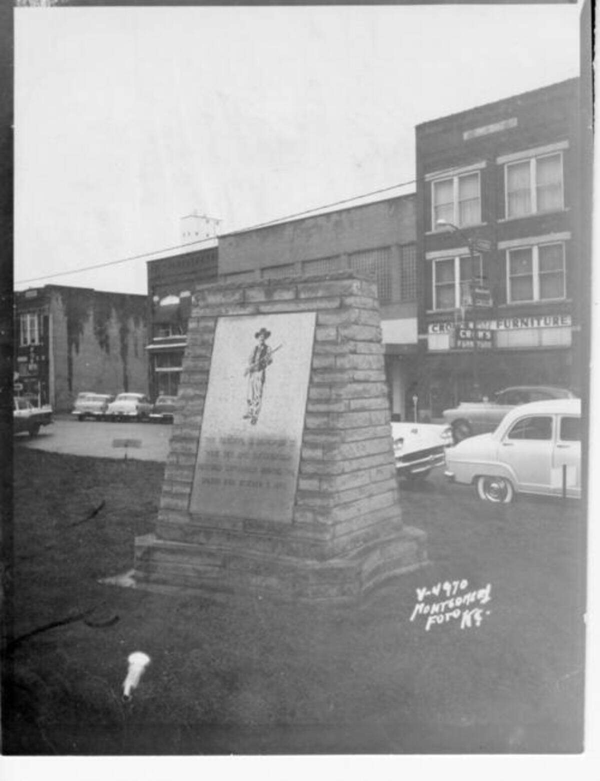 The inscription on a monument in downtown Coffeyvlle reads, “This Memorial is dedicated to those men who successfully defended Coffeyville during the Dalton raid, October 5, 1892.”