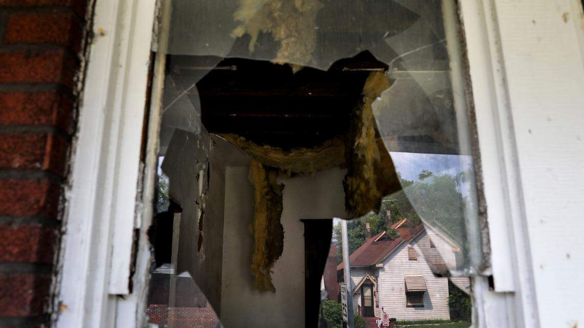 ‘We should be doing more’: In St. Louis and KC, fixing vacancy to reduce gun violence